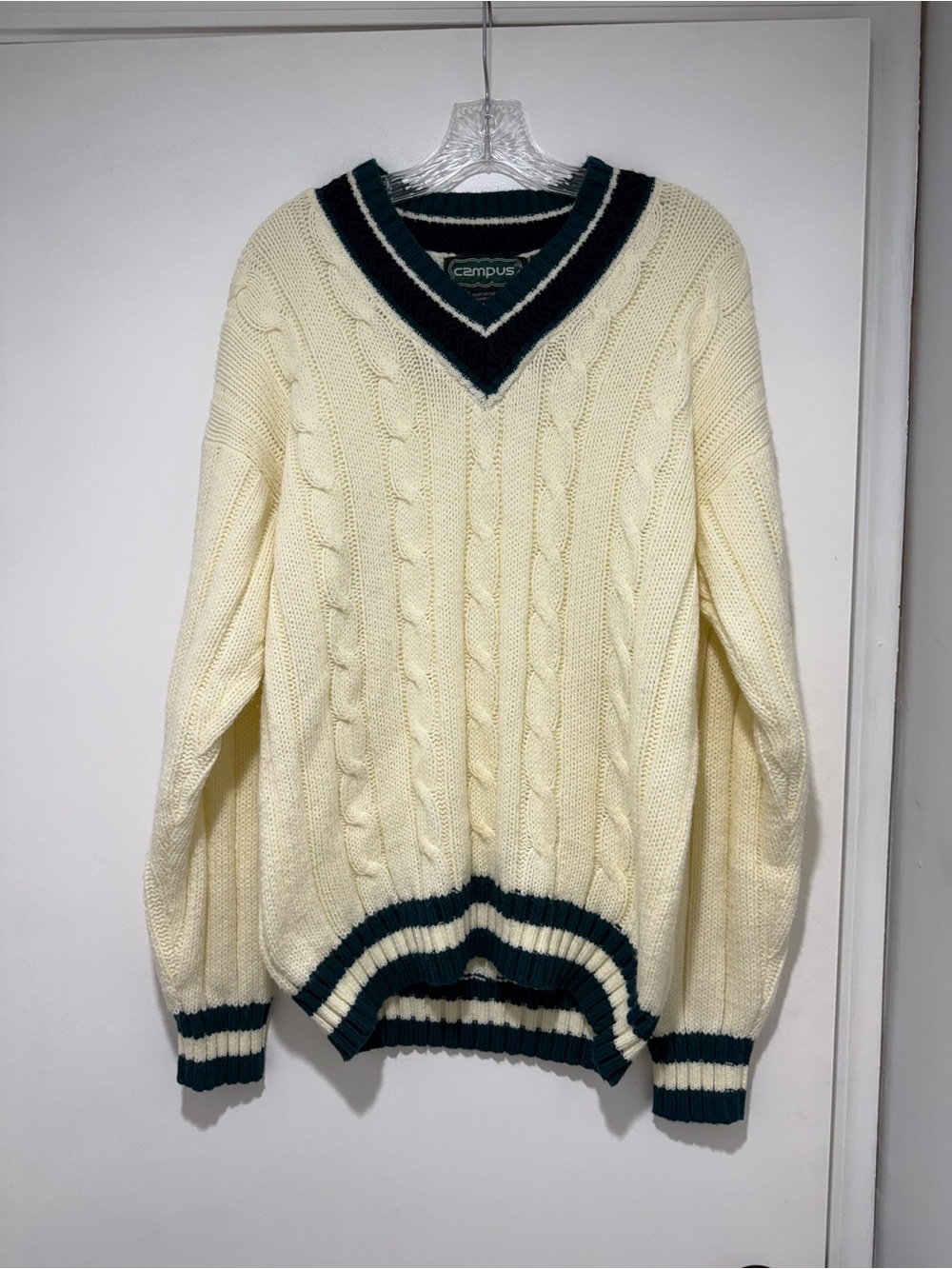 Campus Vintage Oversized Cable Knit V Neck Sweater Cream Green Women Size M
